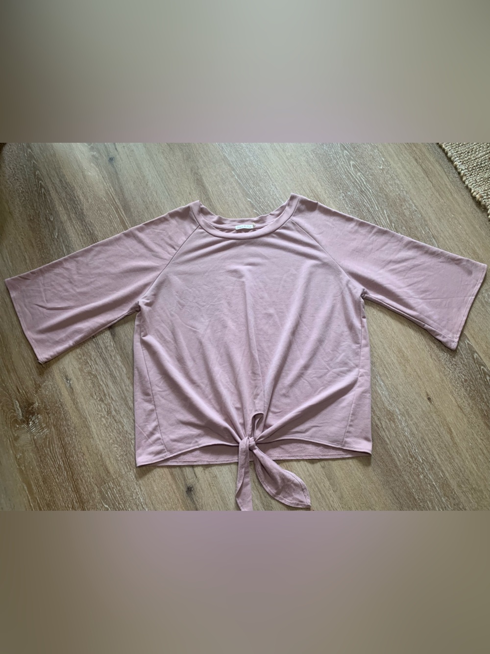 Heart & Hips Women’s  Tie-Front 3 Quarter  Sleeve Top Size Large Mauve